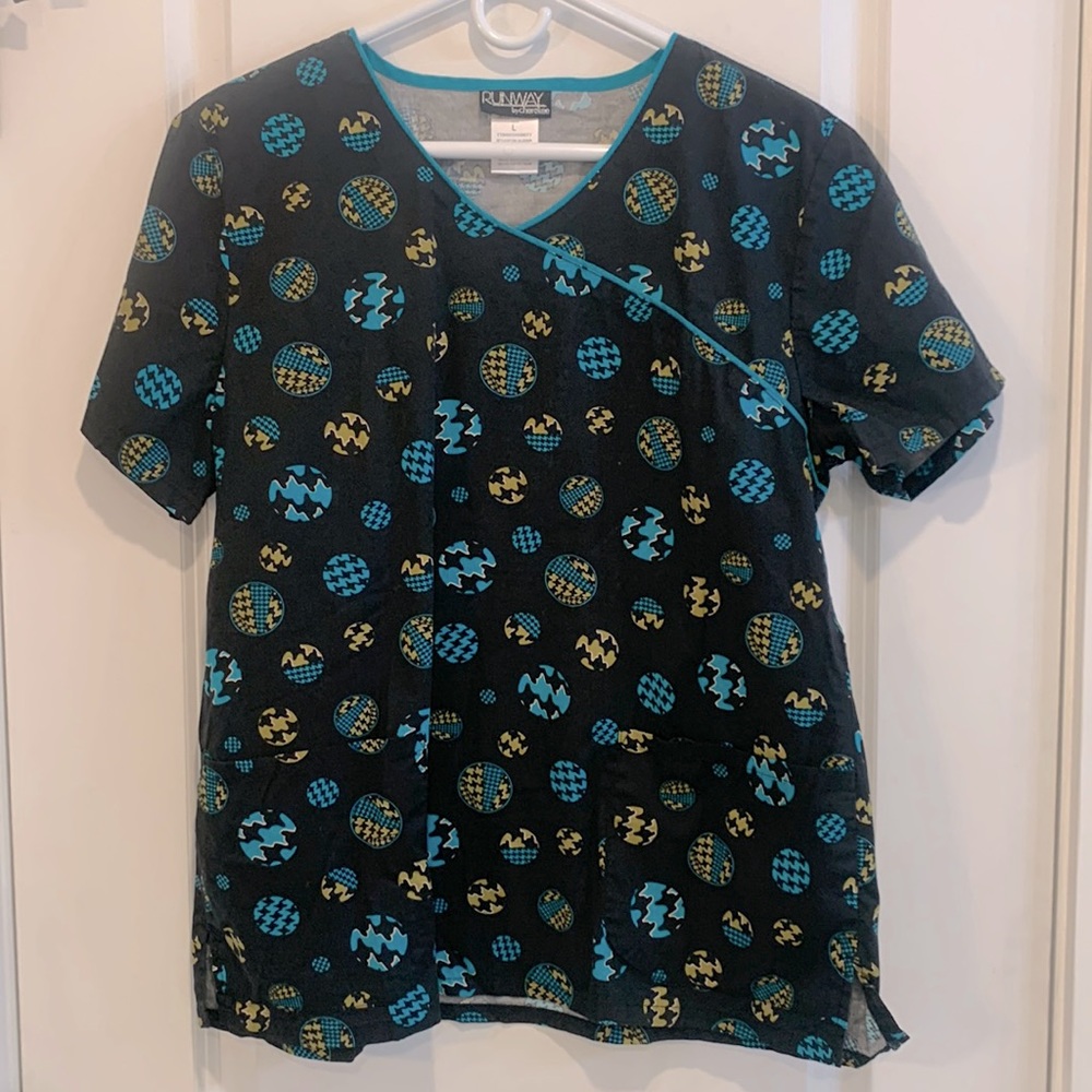 Scrub Top